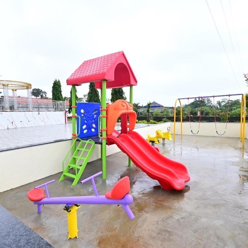 Vedika Garden Otel Āmbavna Dış mekan fotoğraf
